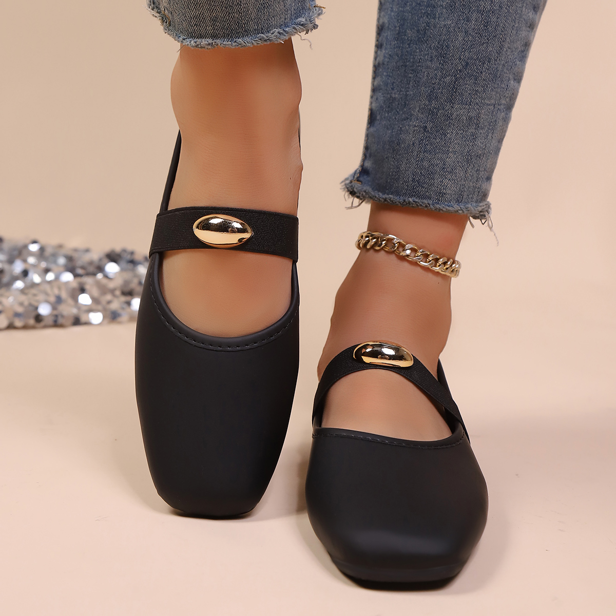Zapatos Planos Minimalistas de - Leatherwork Hardware reseña y precio