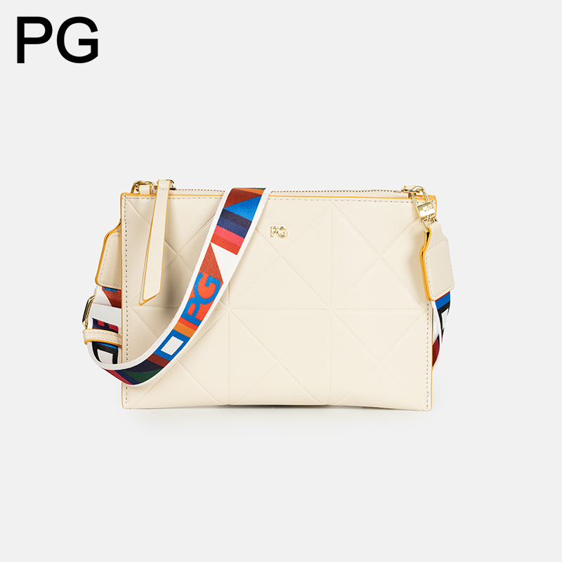 Bolso Bandolera Acolchado PG D - Leatherwork Hardware reseña y precio