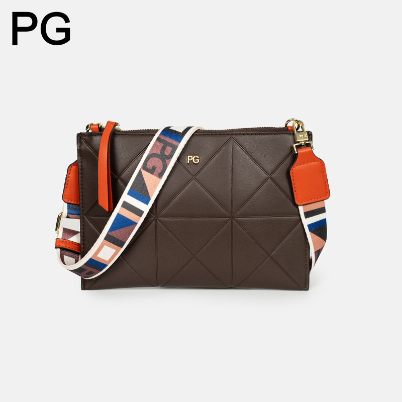 Bolso Bandolera Acolchado PG D - Leatherwork Hardware reseña y precio